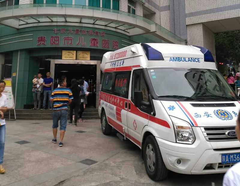 新龙县救护车转院